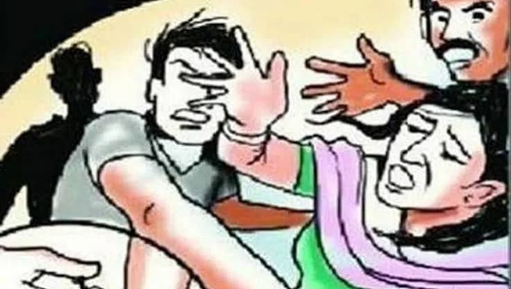 बैलगाडीतून ओढून युवतीचा विनयभंग व मारहाण