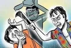 पत्नीने पोलिसांत तक्रार दिल्याच्या रागातून माजलगावात तरुणावर कोयत्याने  हल्ला