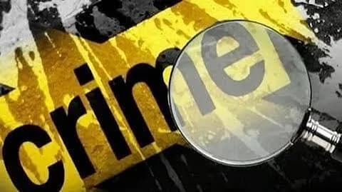 धारूर तालुक्यातील चारदरी येथे शेतकरी व त्यांच्या वडिलांना बेदम मारहाण; दोघांवर गुन्हा दाखल