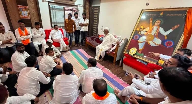 नारायणगडावरील दसरा मेळाव्याची तयारी; खा.बजरंग सोनवणे यांच्याकडून मैदानाची पाहणी