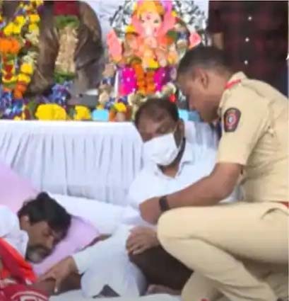 मनोज जरांगेंना आझाद मैदान रिकामं करण्याची नोटीस