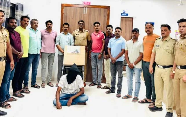 मकोकातील फरार आरोपीला ठोकल्या बेड्या