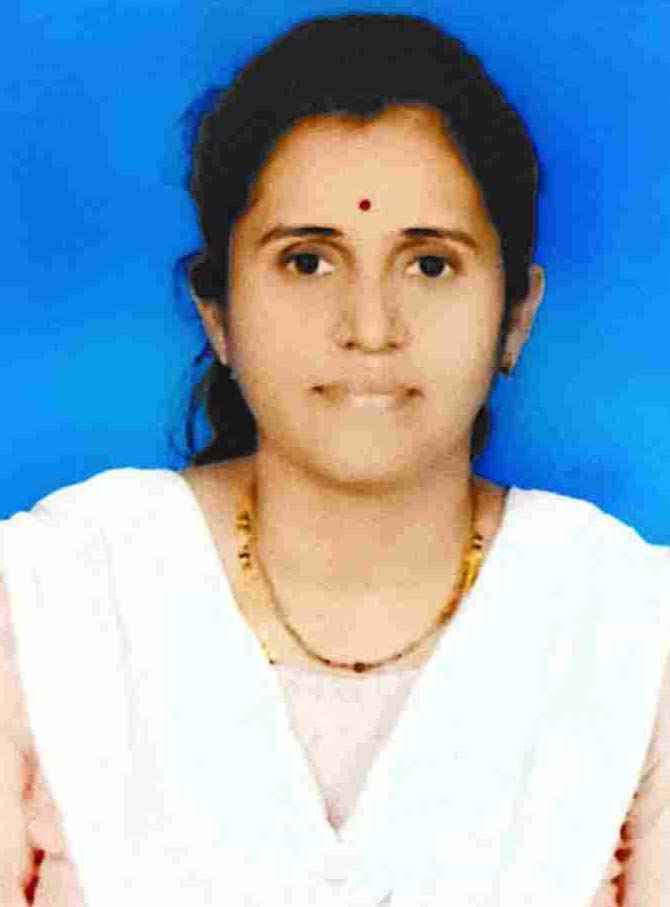 महाराष्ट्र राज्य पात्रता चाचणी (एम-सेट) परीक्षेत प्रिंयका वशिष्ट कागणे उत्तीर्ण