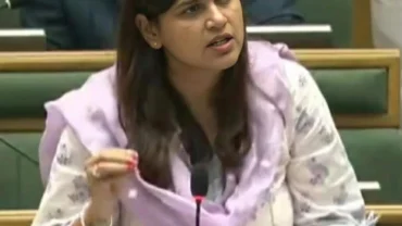 स्त्री भ्रूणहत्या रोखण्यासाठी कायद्यासोबतच सामाजिक क्रांतीची गरज; विधिमंडळात आ. नमिता मुंदडा यांची अभ्यासपूर्ण मांडणी