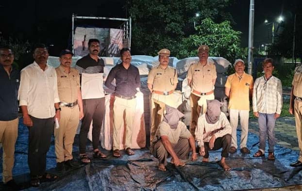 केजमध्ये गुटख्याचा मोठा साठा जप्त