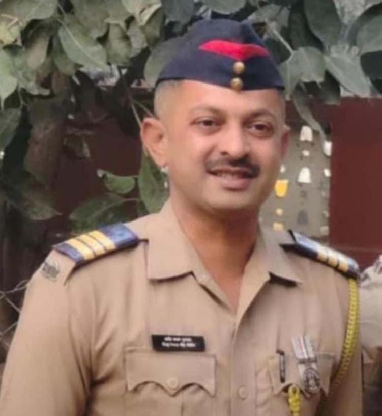 समीर मुजावर यांचे हृदयविकाराच्या तीव्र झटक्याने निधन