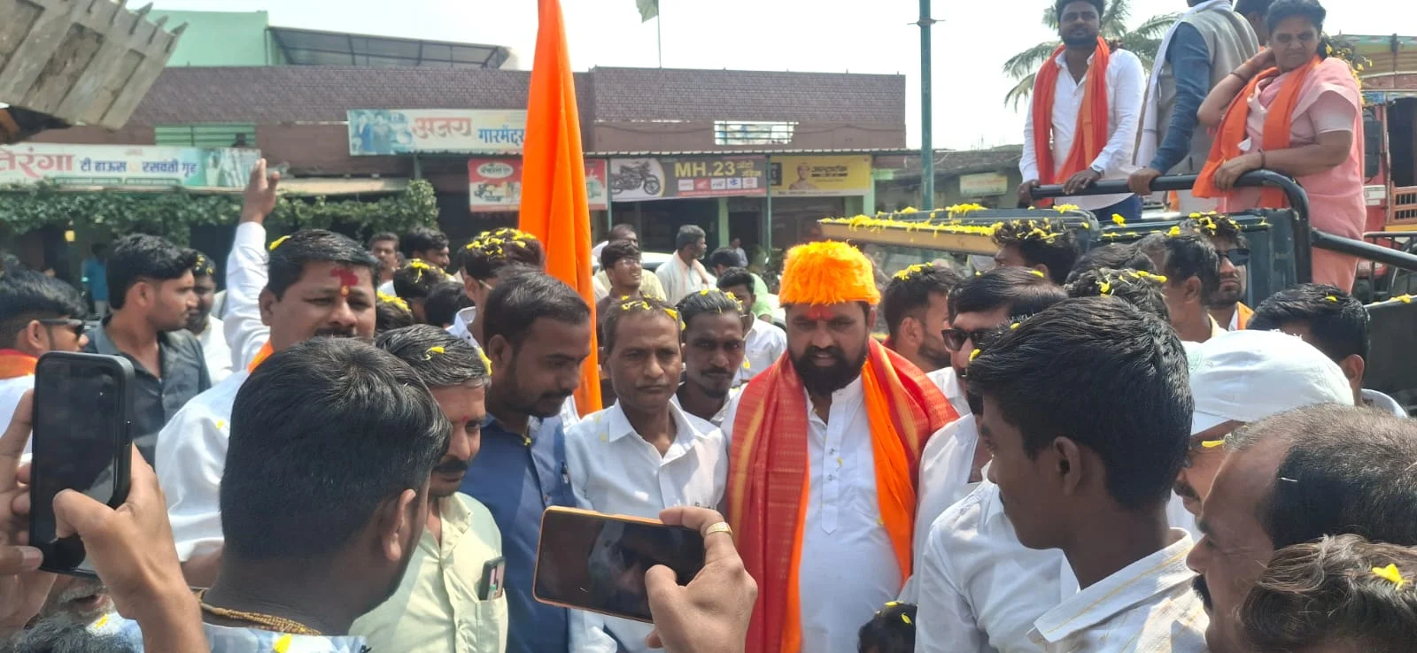 साळेगाव येथे १०१ शिवस्मारक यात्रेचे भव्य स्वागत !