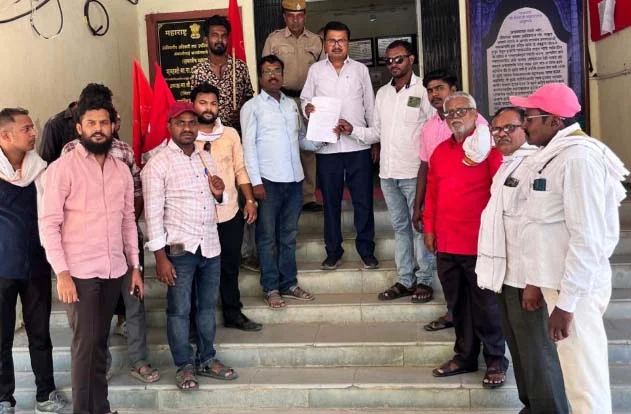 कॉ.पिनराई प्रकरणी माकपची जिल्हाभर निदर्शने