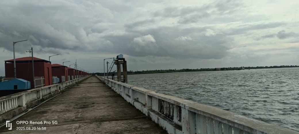 मांजरा धरणातून मंगळवारी विसर्ग बंद