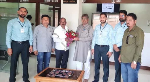 संस्थेच्या प्रगतीचे केले कौतुक