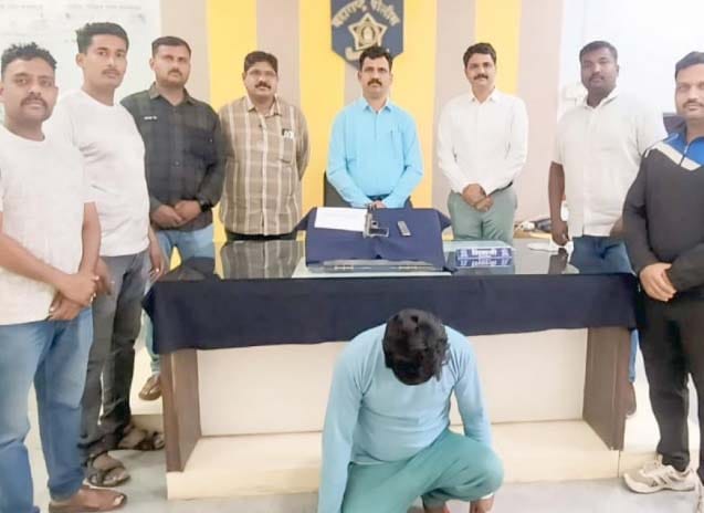 बीडमध्ये गावठी कट्ट्यासह एकाला पकडले