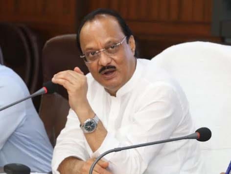 ऊसतोड कामगारांच्या मृत्यूवर १० लाख मदतीचा विचार; बीडच्या मेळाव्यात अजितदादांची घोषणा
