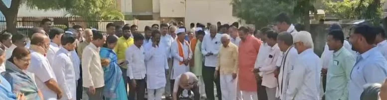 *प्रभाग क्रमांक ९ मध्ये लोकविकास महाआघाडीच्या प्रचाराचा मान्यवरांच्या उपस्थितीत शुभारंभ*