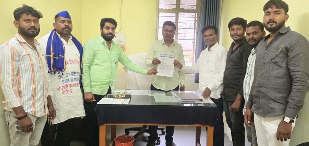 परळीतील चिमुरडीवर झालेल्या अत्याचाराचे प्रकरण फास्टट्रॅक कोर्टात चालवून नराधमास फाशीची शिक्षा द्या – अक्षय भुंबे