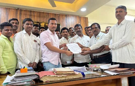 मालेगाव घटनेचा केज येथे निषेध