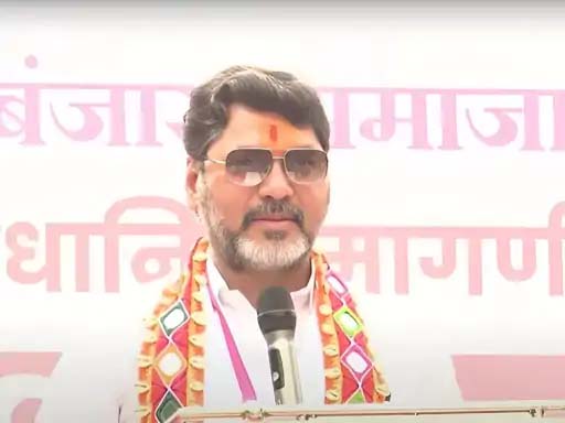 ‘बंजारा आणि वंजारा एकच’, धनंजय मुंडेंच्या वक्तव्याने नवा वाद; बंजारा समाज आक्रमक