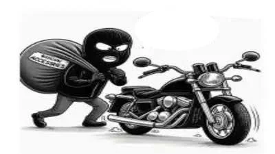 बीड-परळी रस्त्यावर तरुणाला लुटले; दुचाकीसह आयफोन आणि रोख रक्कम लंपास