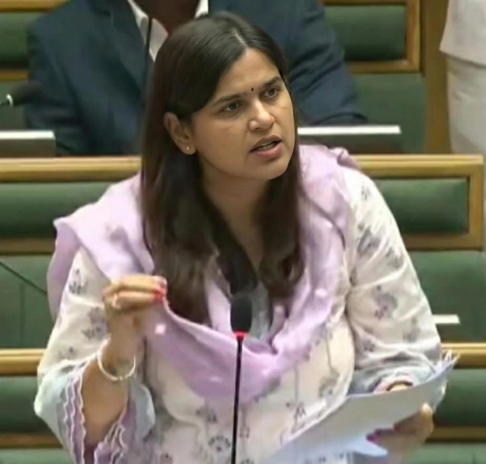 २३ व्हिडिओ क्लिप्सनी उलगडली क्रूरता