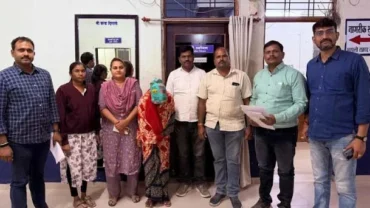 केजच्या बस स्टँडवर महिलेच्या पर्स मधील दागिने चोरी प्रकरणी गंगाखेड येथून एक महिलेला घेतले स्थागुशाने ताब्यात