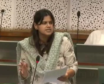 राज्याच्या सर्वांगीण विकासावर आमदार नमिता मुंदडा यांचे सभागृहात प्रभावी भाष्य; विविध मागण्यांकडे वेधले लक्ष