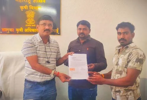 घाटनांदुर व परिसरातील शेतकऱ्याची कृषी सेवा केंद्रकडून लुटमार करणाऱ्या दुकानदारावर कारवाई करा – परमेश्वर वैद्य