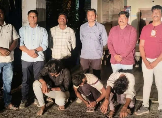 घरफोडीतील तिघे चोरटे जेरबंद