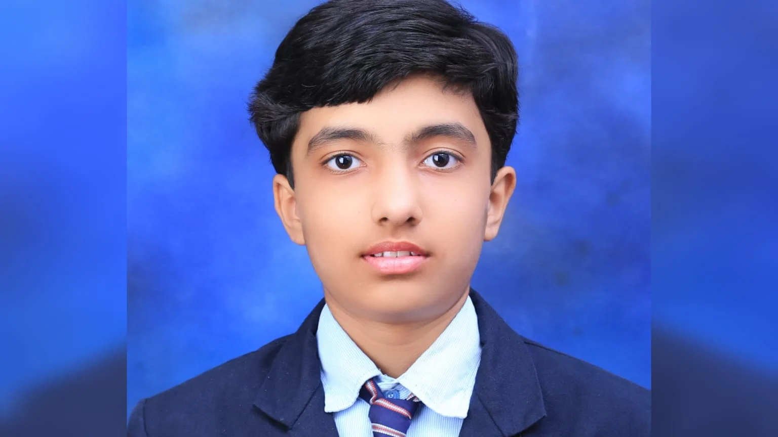 अंबाजोगाईच्या वैष्णवी भोसलेची गरुडझेप; ‘ज्युनिअर आयएएस’ परीक्षेत राज्यात प्रथम