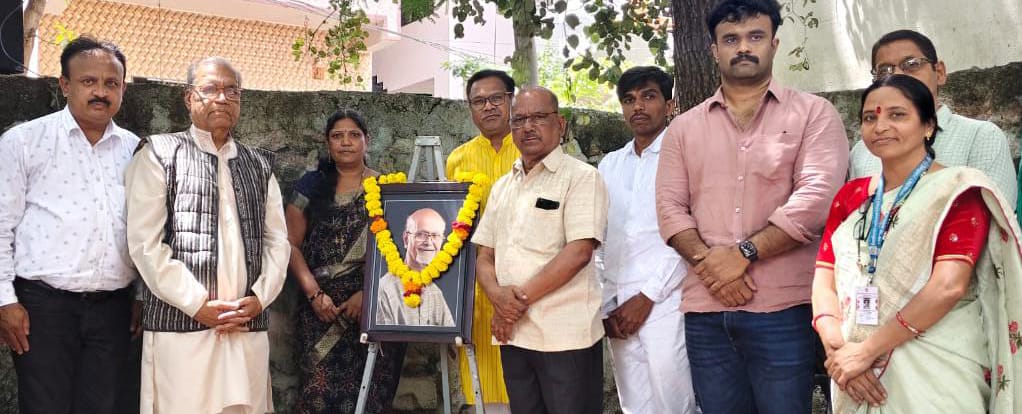 मानवलोकचे संस्थापक डॉ.द्वारकादासजी लोहिया यांची जयंती साजरी