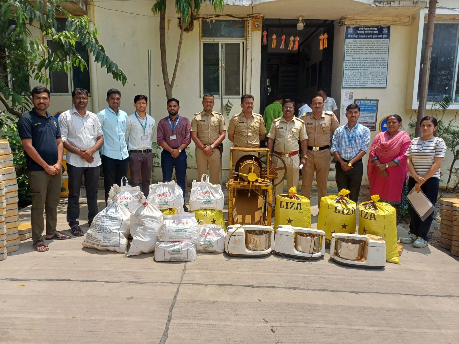 २ लाख १२ हजारांचा मुद्देमाल जप्त, एकास अटक