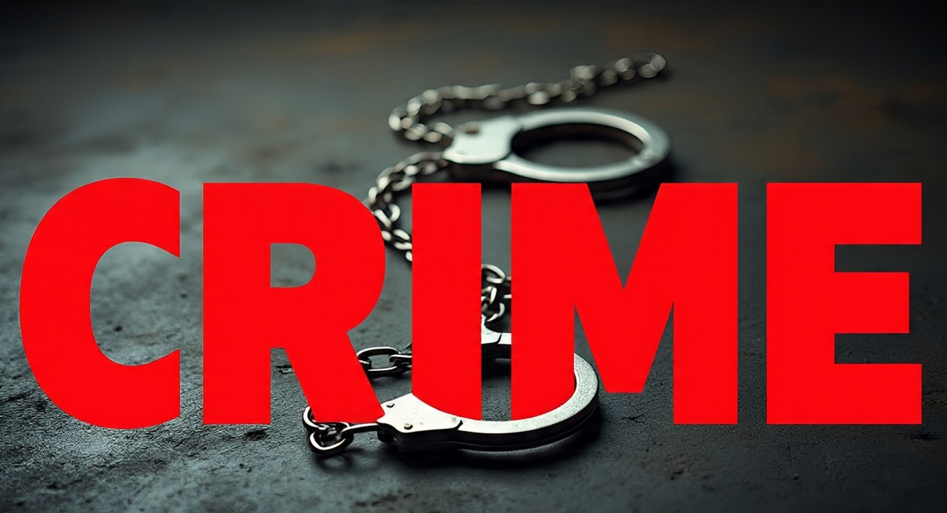 गेवराईत नात्यातील वादातून घरात घुसून हल्ला, तीन जखमी