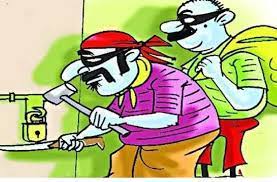 केज येथे सोन्याच्या दुकानातून चार महिलांनी चांदीचे दागिने केले लंपास