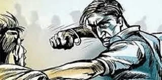 जुन्या वादातून तरुणावर चाकू हल्ला; देवपिंप्री येथे दोघांविरुद्ध गुन्हा दाखल