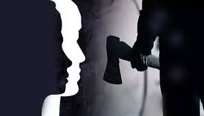 आष्टी तालुक्यात पती-पत्नीवर कुर्‍हाडीने हल्ला