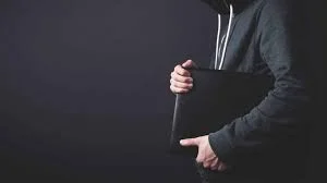 धारूर पंचायत समितीच्या कार्यालयातून शासकीय लॅपटॉपची चोरी