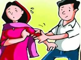 गटशिक्षणाधिकाऱ्याने केला अल्पवयीन मुलीचा विनयभंग