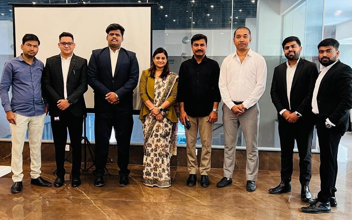 पुण्यातील घर आणि कमर्शियल स्पेससाठी अंबाजोगाईत प्रॉपर्टी एक्स्पोला उत्स्फूर्त प्रतिसाद; अनेकांनी केली बुकिंग!
