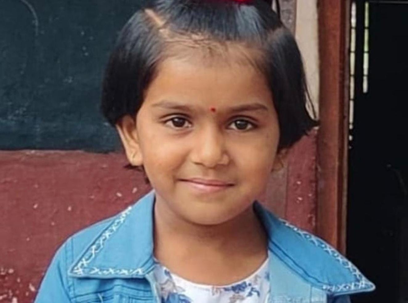 सर्पदंशाने पहिलीत शिकणाऱ्या आठ वर्षीय मुलीचा मृत्यू