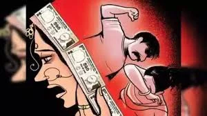 दोन विवाहित महिलांचा सासरी छळ ; पतीसह सासरच्या लोकांविरुद्ध गुन्हा दाखल 